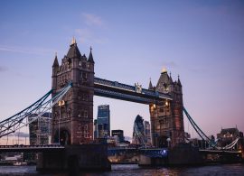 Tower Bridge Icon Thames River London Uk United Kingdom Tourist Tourism Visit Excursion